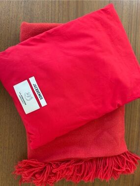 Jacquemus Air France La Premiere Exclusive Pajamas & Blanket - NEW